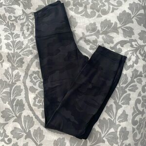 LULULEMON ALIGN HIGH-RISE LEGGING 25" Size 4 Heritage 365 Camo Deep Coal Multi